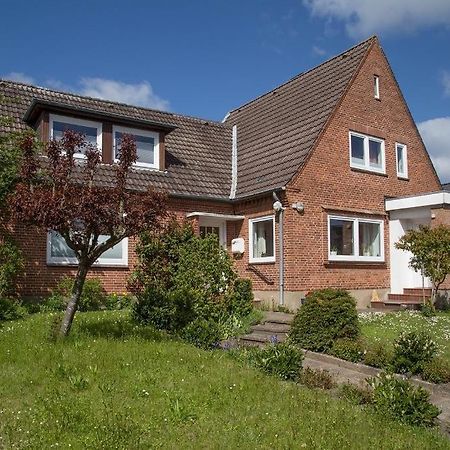 Feddersen'S Ferienwohnung ฮาร์ริสลี ภายนอก รูปภาพ