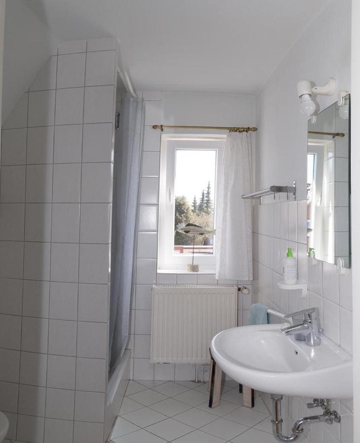 Feddersen'S Ferienwohnung ฮาร์ริสลี ภายนอก รูปภาพ